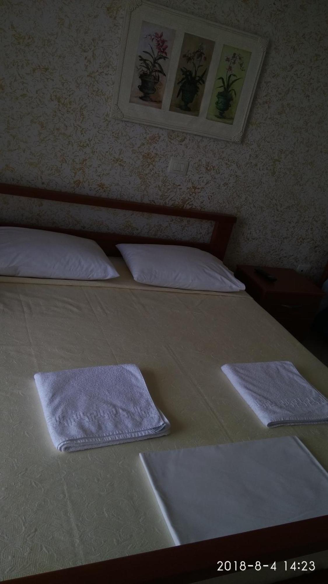 El Doro Rooms Dhërmi Dış mekan fotoğraf